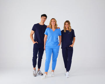 What Colour Nursing Scrubs Should I Buy?