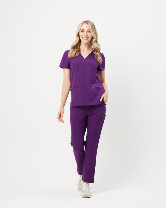 ELIZABETH Two Pocket Scrub Top - Aubergine | SLTECH™