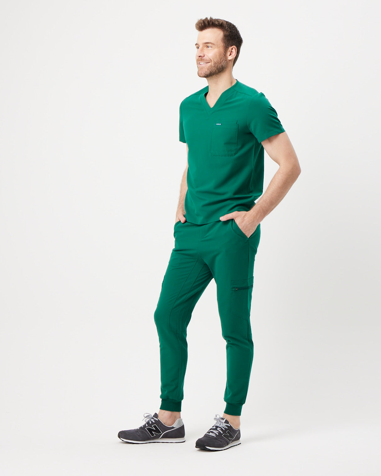 HOWARD Hunter Green Jogger Scrub Pants – Scrub Lab - Premium Medical ...