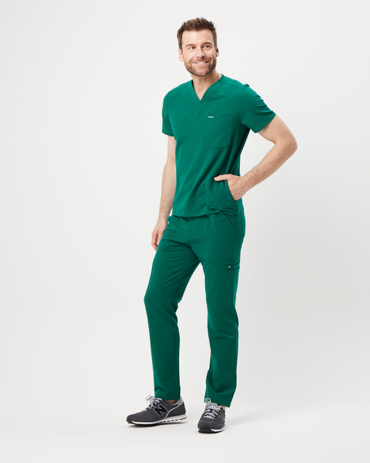 IAN Three Pocket Scrub Top - Hunter Green | SLTECH™