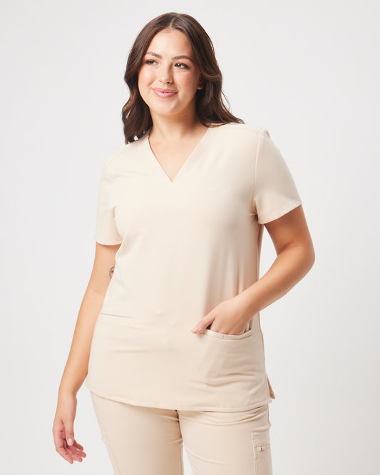 ELIZABETH Two Pocket Scrub Top - Soft Beige | SLTECH™