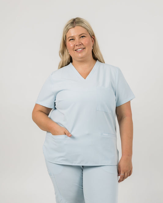 Chelsea Four Pocket Scrub Top - Powder Blue | SLTECH™