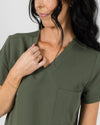 Chelsea Four Pocket Scrub Top - Khaki | SLTECH™