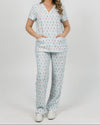 EDITH Straight Leg Scrub Pants - Picture Perfect Christmas