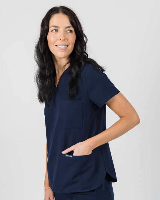Chelsea Four Pocket Scrub Top - Navy | SLTECH™